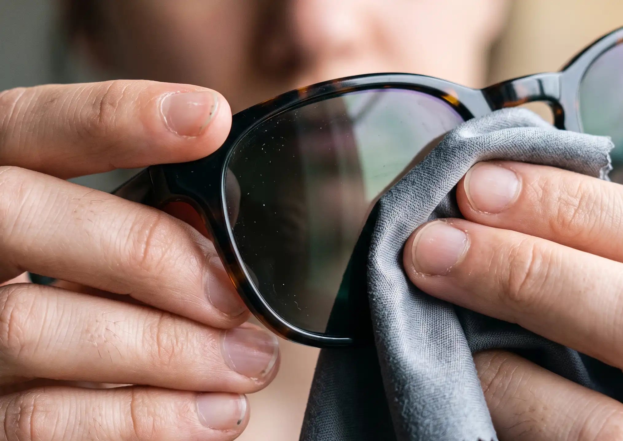 How to Clean Sunglasses Lenses Without Wrecking Them: A South African Guide